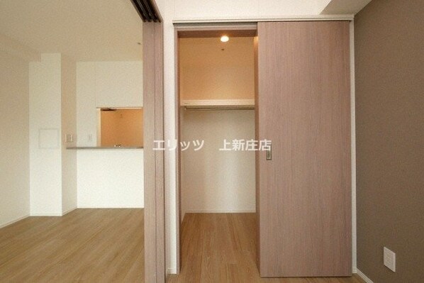 アヴェニール中崎の物件内観写真